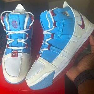 MENS NIKE LEBRON RETRO 3 OILERS SIZE 9